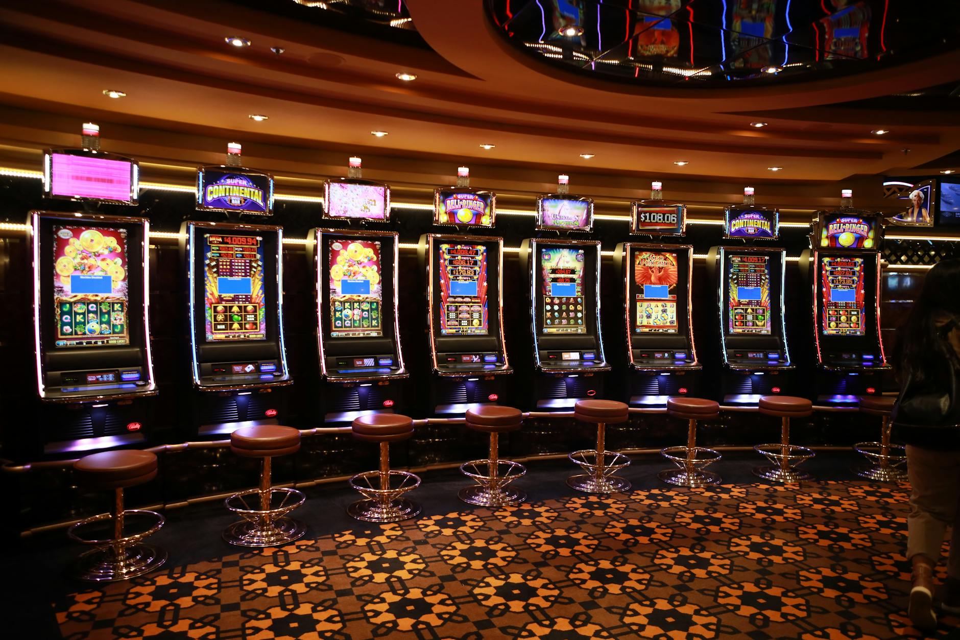 Hình minh họa cơ chế quay thưởng và hũ jackpot trong game nổ hũ.